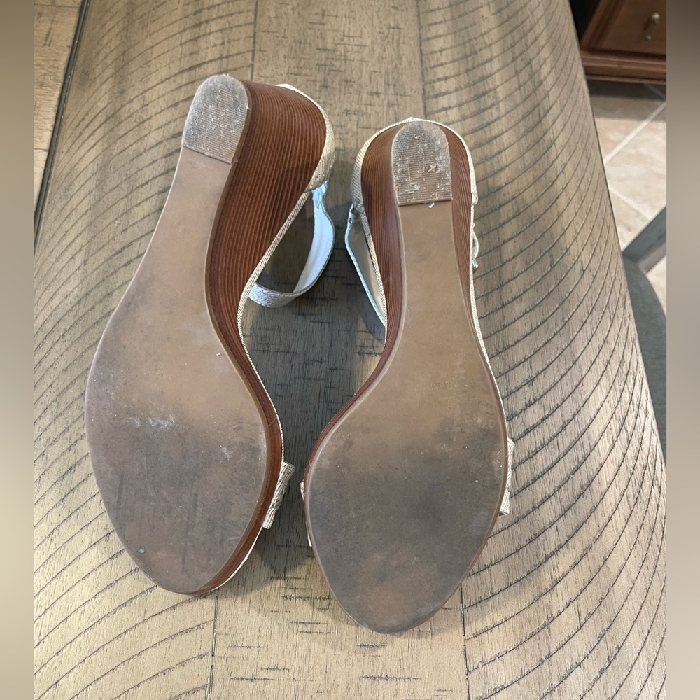 Jack Rogers Cream and Silver Open Toe Wooden Wedges with Ankle Strap - Picture 10 of 10
